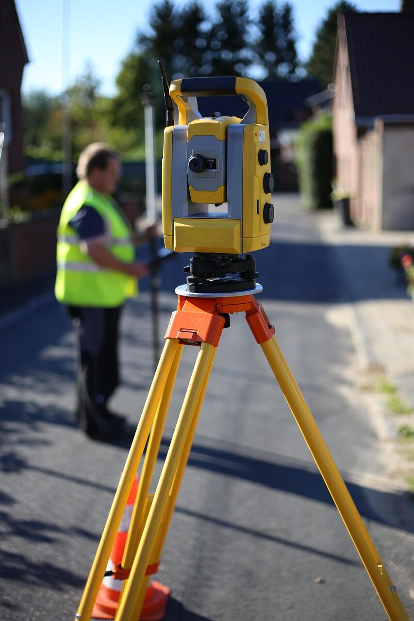 Land Surveyor Equipment